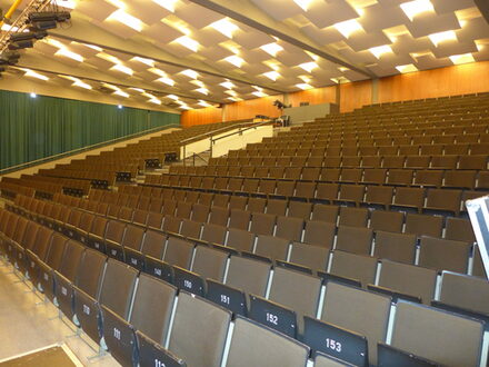 Bild der Aula des Gymnasiums Salzgitter-Bad