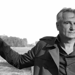 Lesung mit Oliver Peuker über „Tetjus Tügels verrückte Reise nach Haparanda".